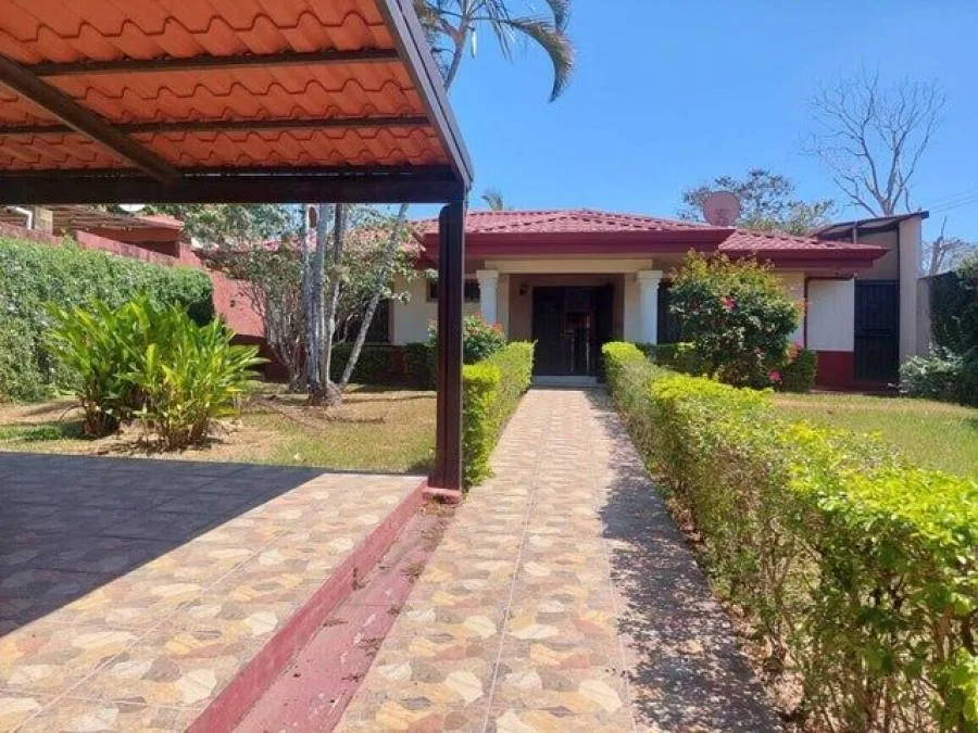 Venta de Casa en La Garita de Alajuela - Venta en Garita