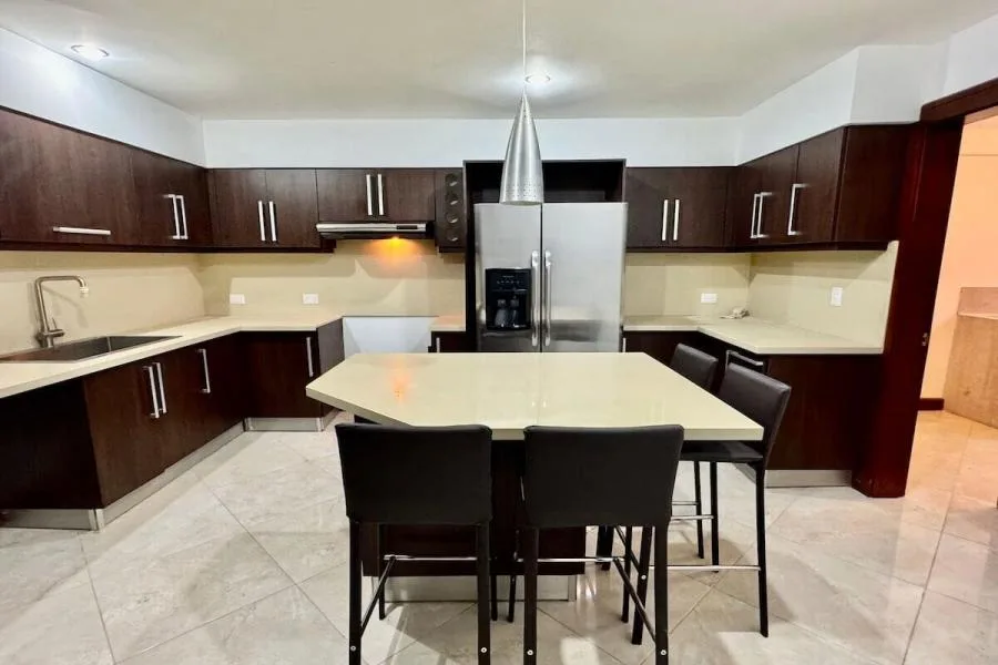 Venta de casa en condominio en Barrio Dent, San José $375.000 #RC1718 - Venta en San Pedro — photo 3