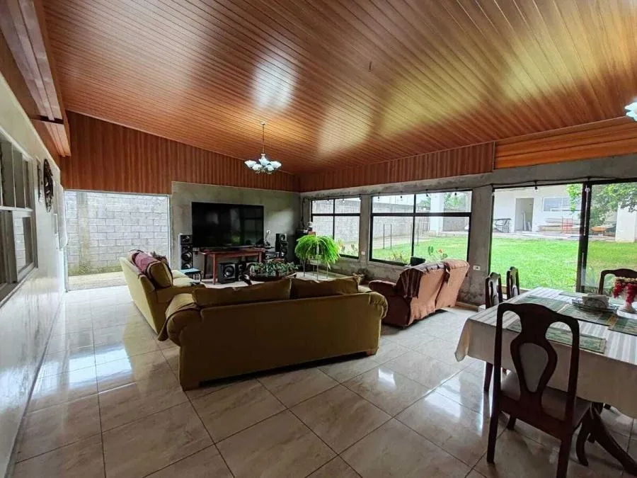 Venta de dos casas independientes en San Miguel, Santo Domingo #3981 - Venta en Santo Domingo — photo 3