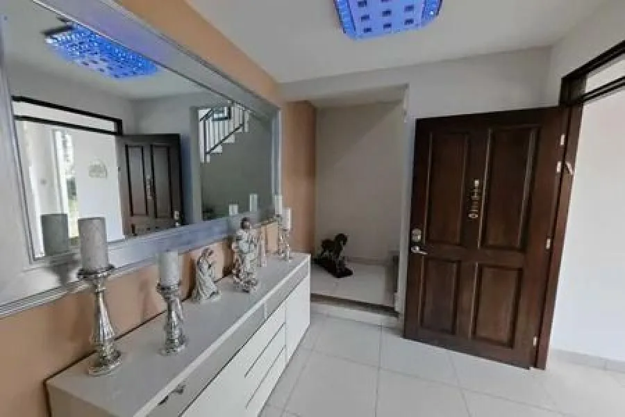 Venta de casa en condominio en Sabanilla, Montes de Oca US$ 350,000 #TU3034 - Venta en Montes de Oca — photo 5