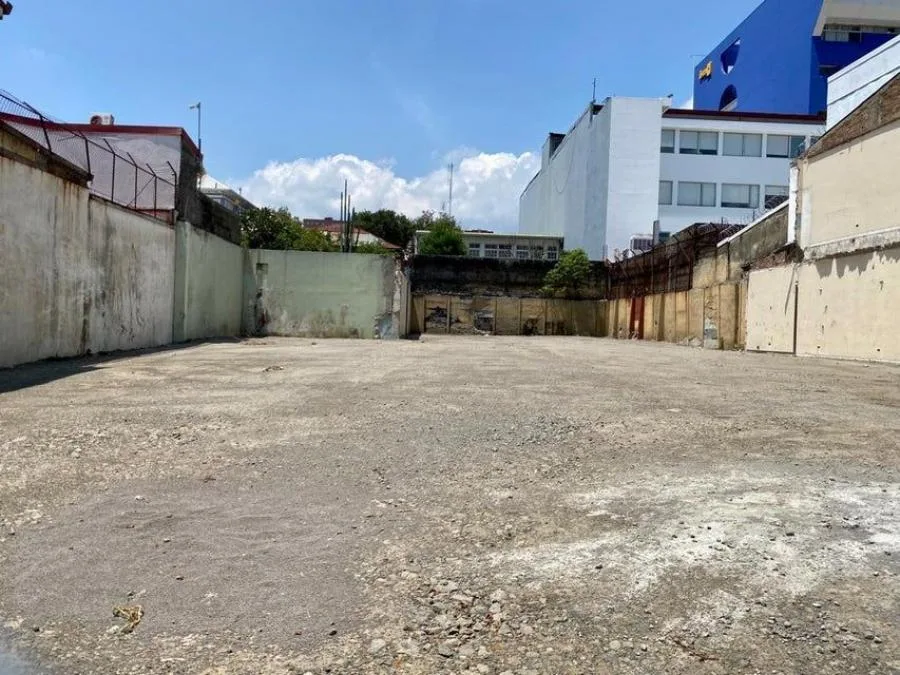 Casa en Venta en Paseo Colón, San José. RAH 23-2276 - Venta en San José