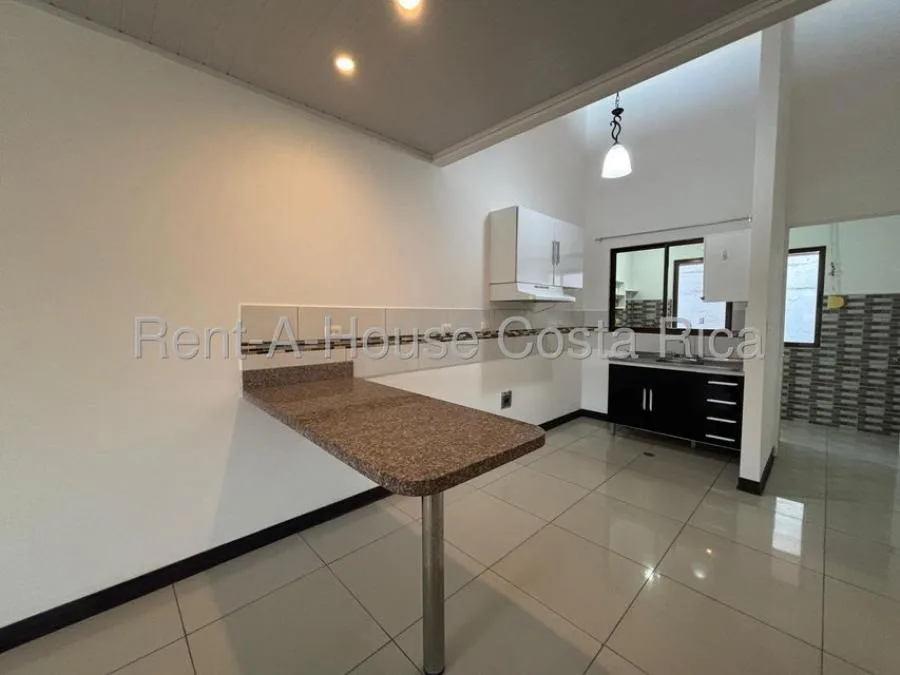 Venta de 2 Apartamentos Independientes en Tibás-San Juan. RAH 26-1460 - Venta en Tibás — photo 4
