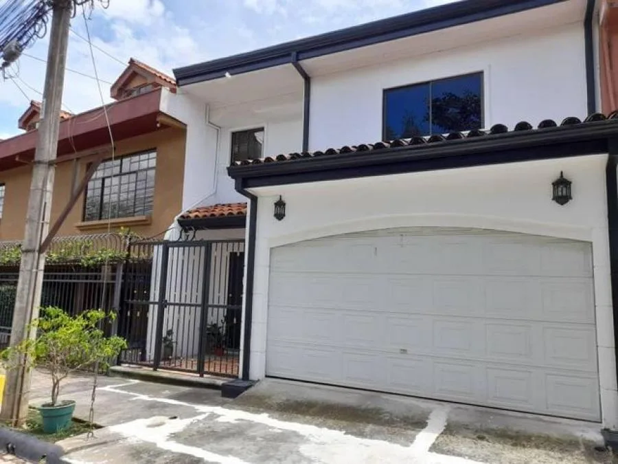 Venta de Casa en San Rafael de Escazú. - Venta en Escazú