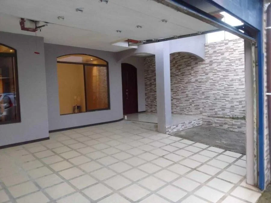 Venta de Casa en Paraíso, Cartago. RAH 24-1731 - Venta en Paraíso