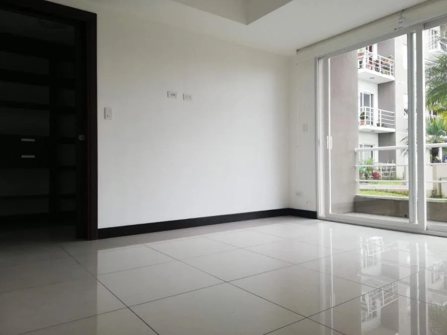 Venta de apartamento en Lourdes Montes de Oca  MGA - Venta en Montes de Oca — photo 5