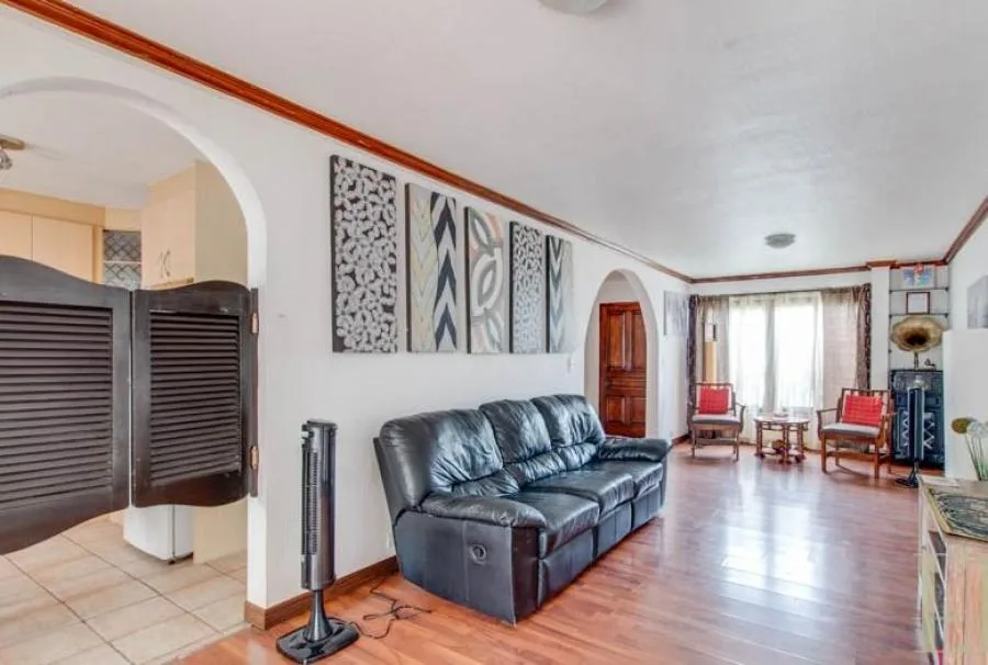 Hermosa casa en condominio San rafael Escazu - Venta en Escazú