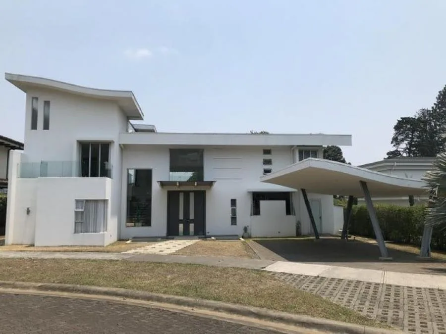 En Venta Casa de Lujo en La Unión, Cartago. - Venta en La Unión