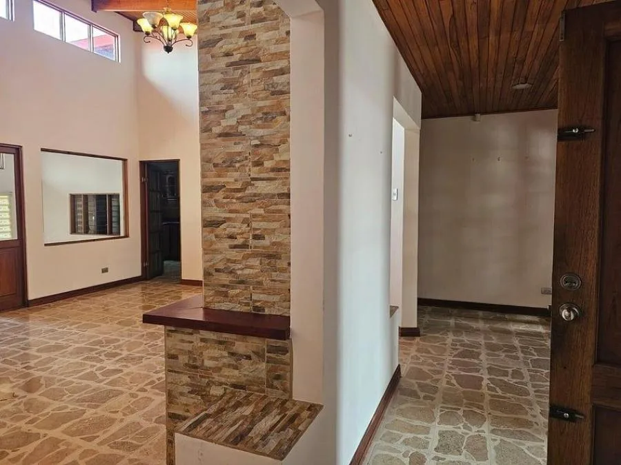 Venta de Casa en San Isidro, San José. RAH 24-1912 - Venta en Vasquez de Coronado — photo 2