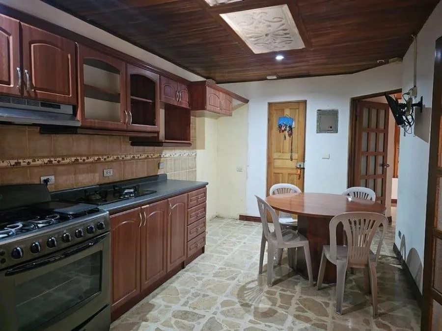 Venta de Casa en San Isidro, San José. RAH 24-1912 - Venta en Vasquez de Coronado — photo 5