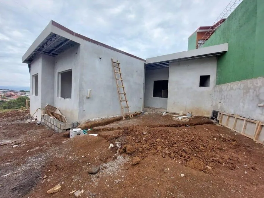 Venta de casa  en Heredia canton san rafael - Venta en San Rafael