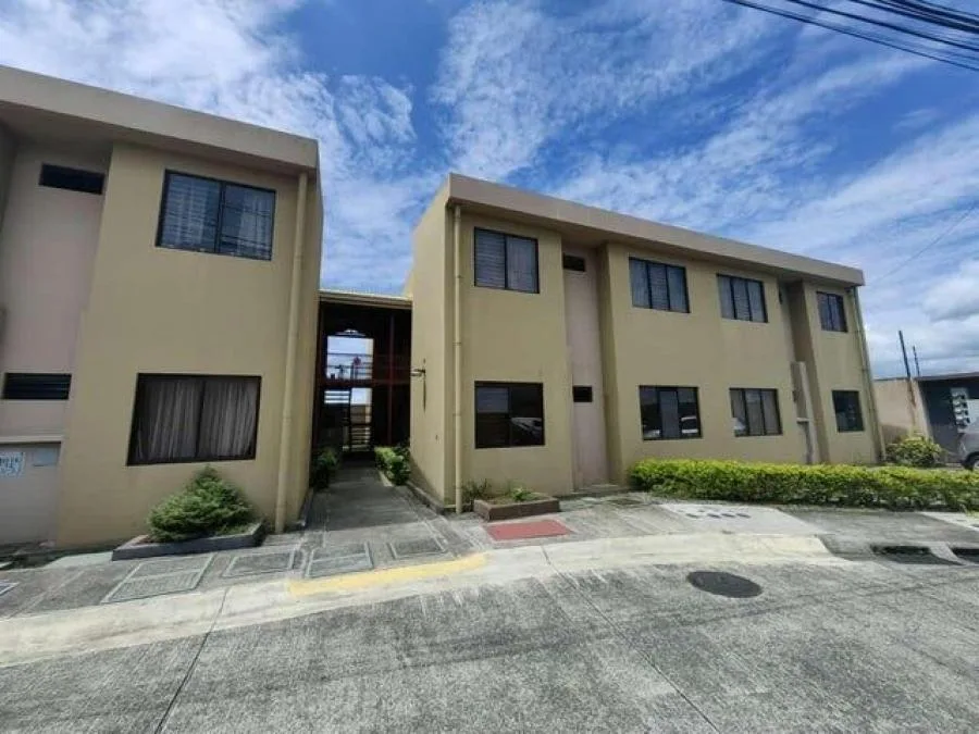 Apartamento en Venta en Moravia, San José. RAH 24-738 - Venta en Moravia
