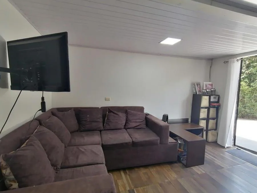 En Venta Linda Casa + Apartamento en  Santo Domingo, Heredia. - Venta en Santo Domingo — photo 5