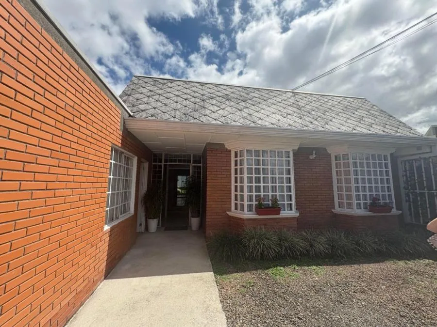 CASA EN VENTA EN ESCAZU, cod: CTL 25-1210 - Venta en Escazú