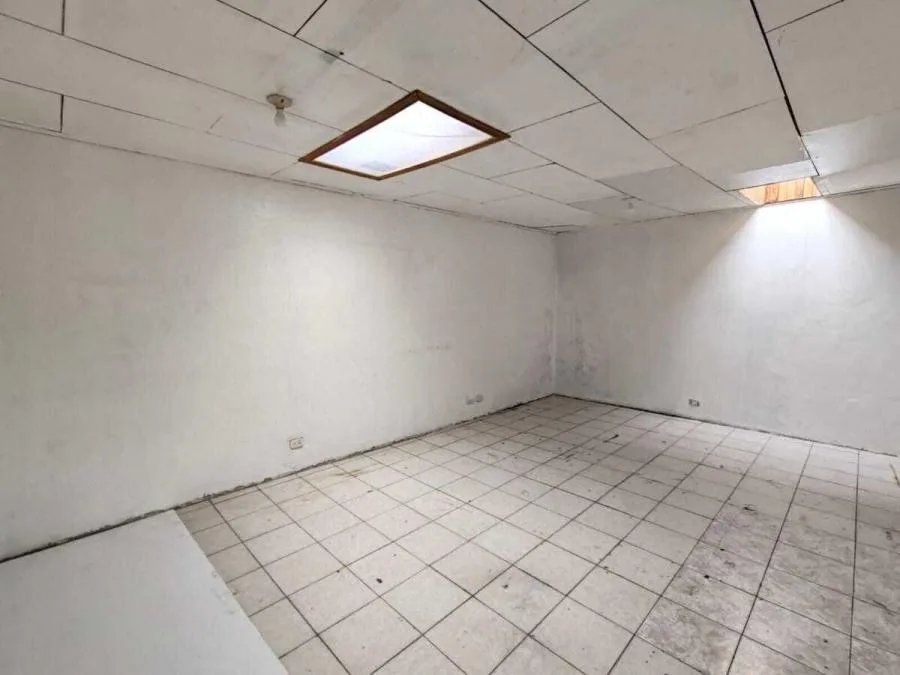 Venta de local comercial en Tibás Centro #7327 - Venta en Tibás — photo 2