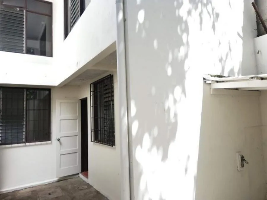 Venta de amplia casa en Barrio Aranjuez, San José- #22-1591 - Venta en San José — photo 4