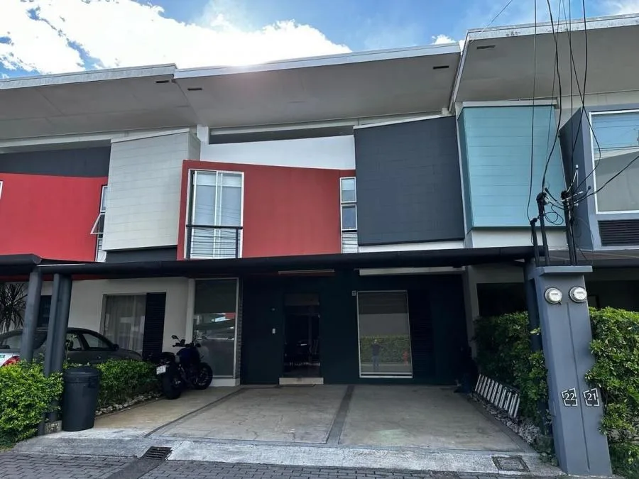 Venta de casa en condominio Altos de Palermo, San Rafael #3810 - Venta en San Rafael