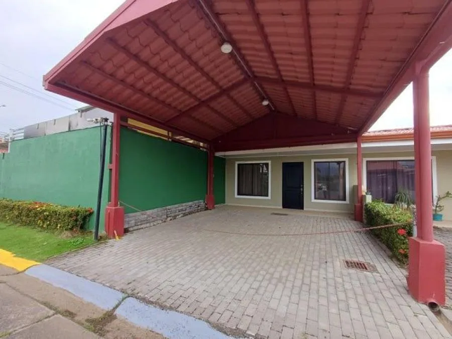 Venta de Hermosa Casa en Garabito-Jacó. - Venta en Jacó