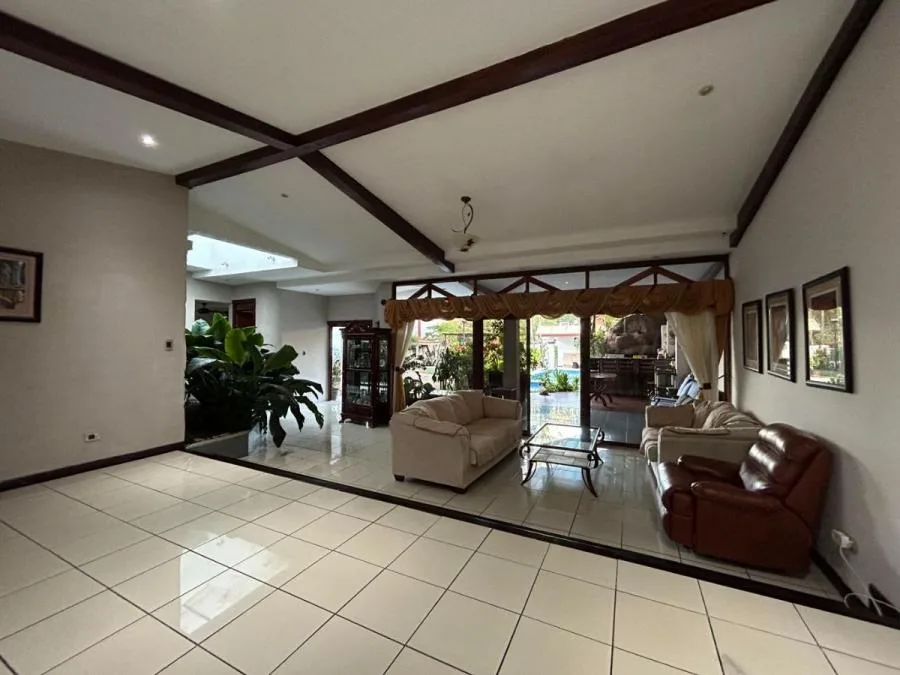 Venta de Quinta + APTO en Colôn-Mora, San José. RAH 24-901 - Venta en Mora — photo 4