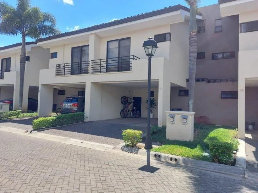 Venta de Casa en Santa Ana. - Venta en Santa Ana