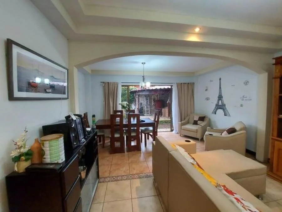Venta de Casa + APTO en San Francisco, Heredia. RAH 25-268 - Venta en San Francisco