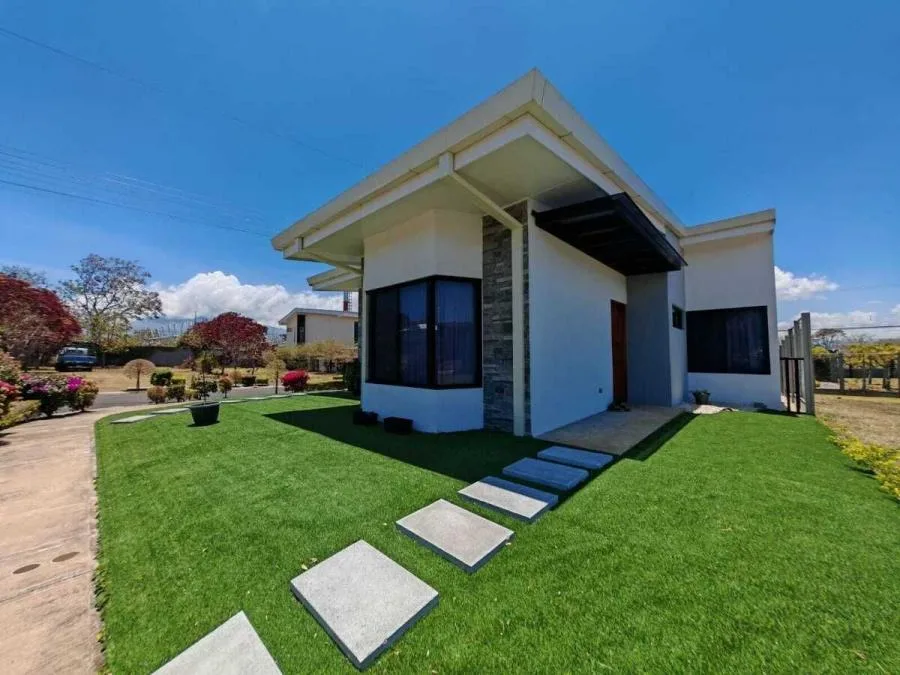 Venta de casa en condominio en San Isidro de Heredia  #3080 - Venta en San Isidro