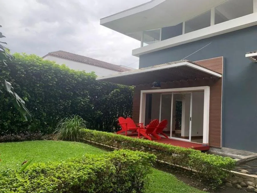 Alquiler de Casa en Santa Ana - Alquiler / Renta en Santa Ana