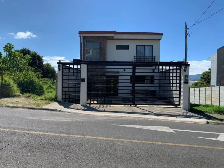 VENTA DE CASA EN MORAVIA SAN JOSÉ 22-2559 - Venta en Moravia