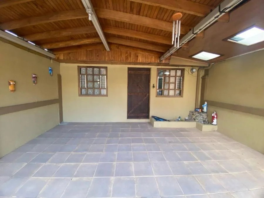 CASA EN VENTA EN SAN RAFAEL ABAJO, DESAMPARADOS RAH 241266  - Venta en San Rafael Abajo