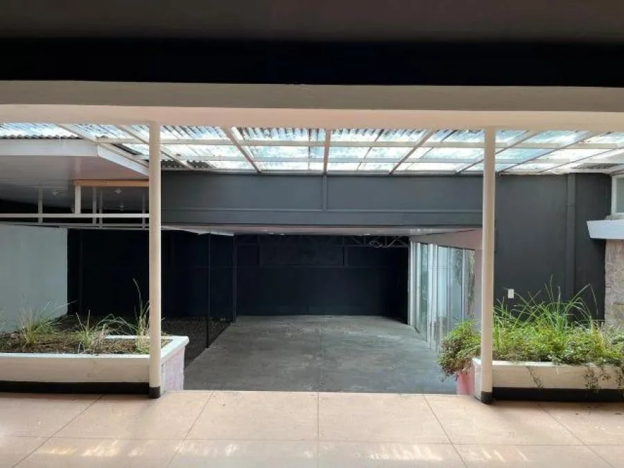 Alquiler de propiedad comercial en Los Yoses - Alquiler / Renta en Montes de Oca — photo 5