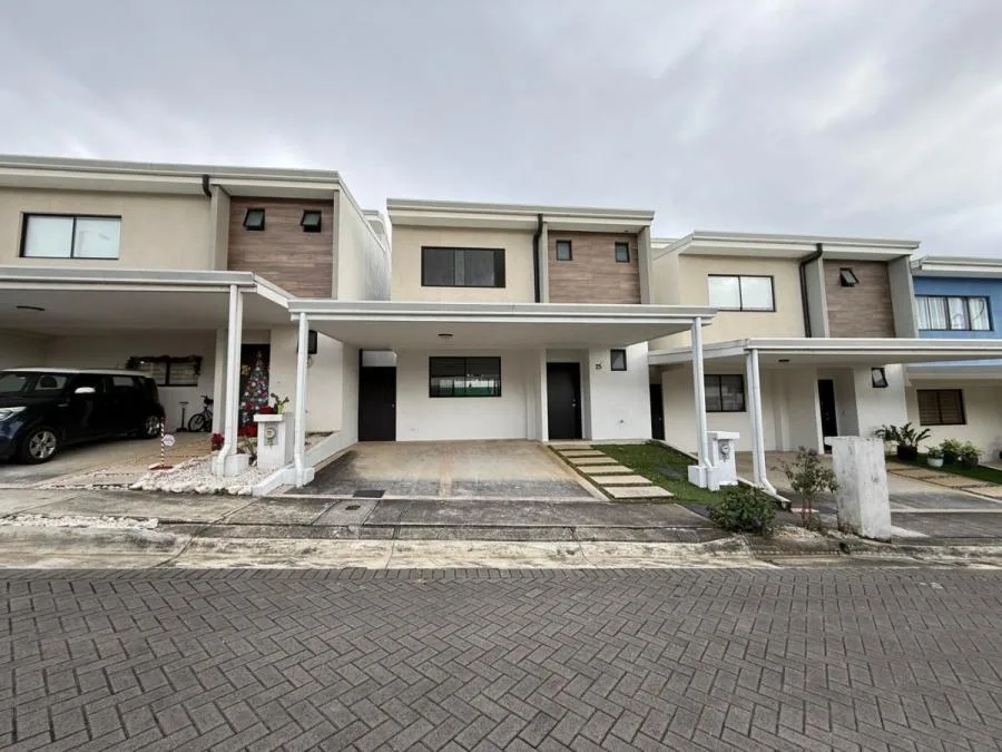 CASA EN VENTA EN HEREDIA, cod: CTL MLS #26-1081 - Venta en Heredia