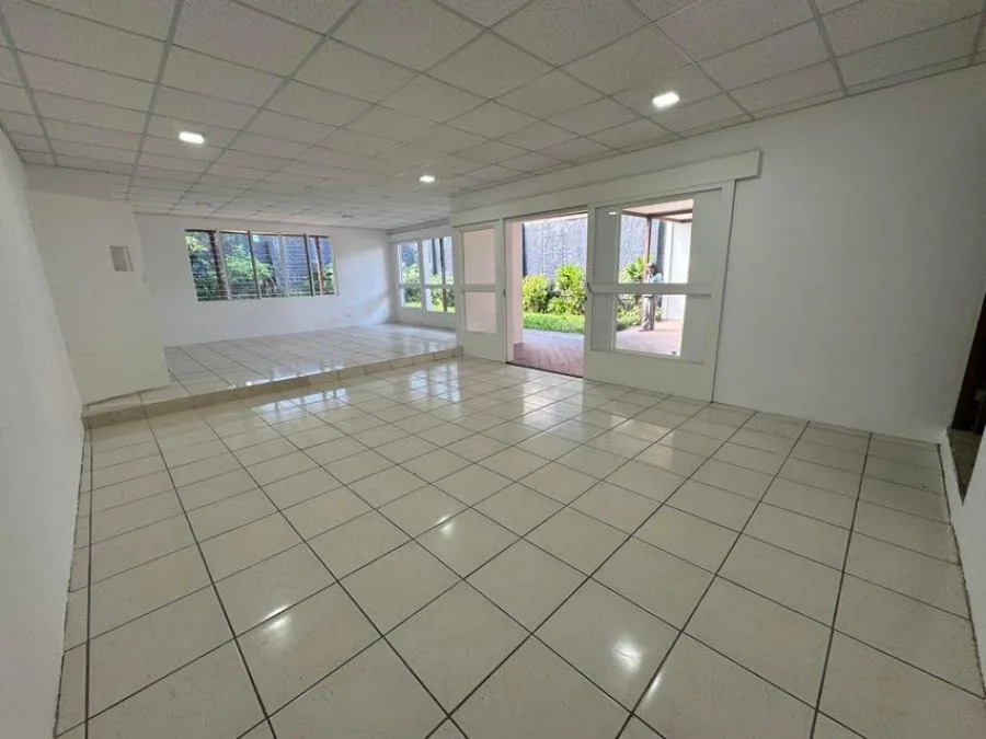 MLS-25-1132 LS ALQUILER CASA MATA REDONDA SAN JOSE - Alquiler / Renta en San José — photo 4