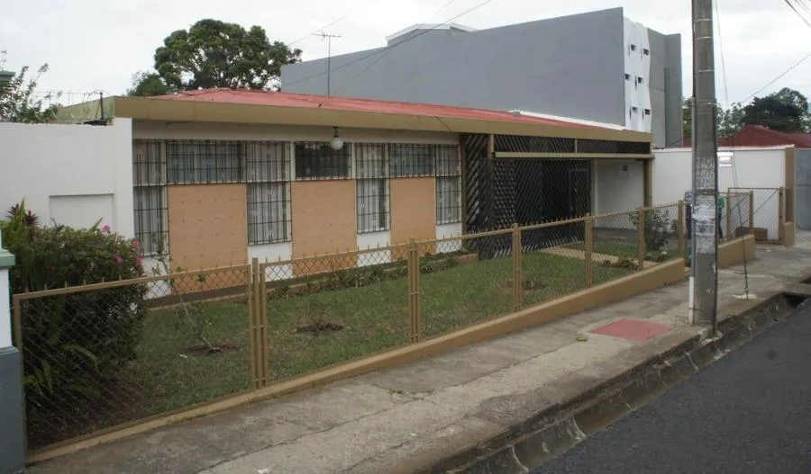 Venta de Casa en Santo Domingo de Heredia. RAH 26-1825 - Venta en Santo Domingo