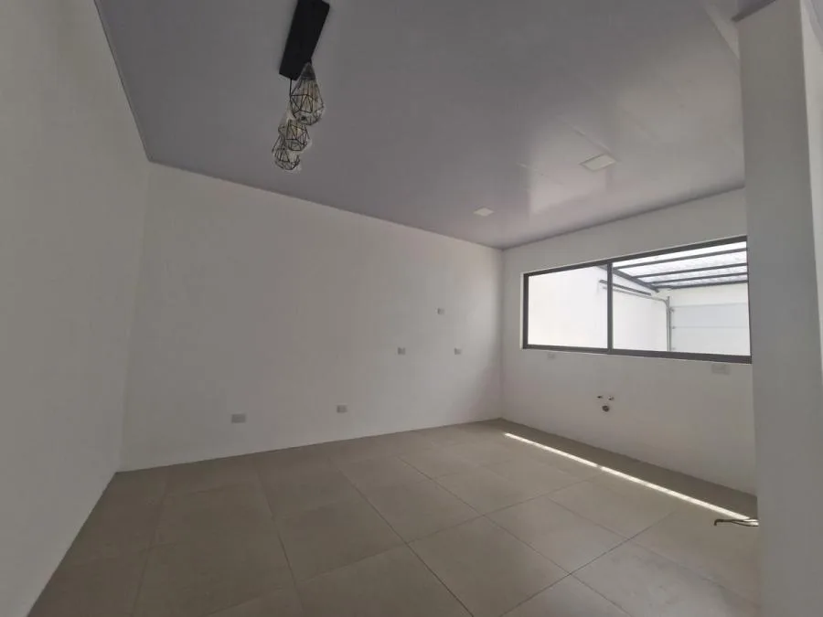 Venta de casa independiente a estrenar en Santo Domingo de Heredia #3831 - Venta en Santo Domingo — photo 2