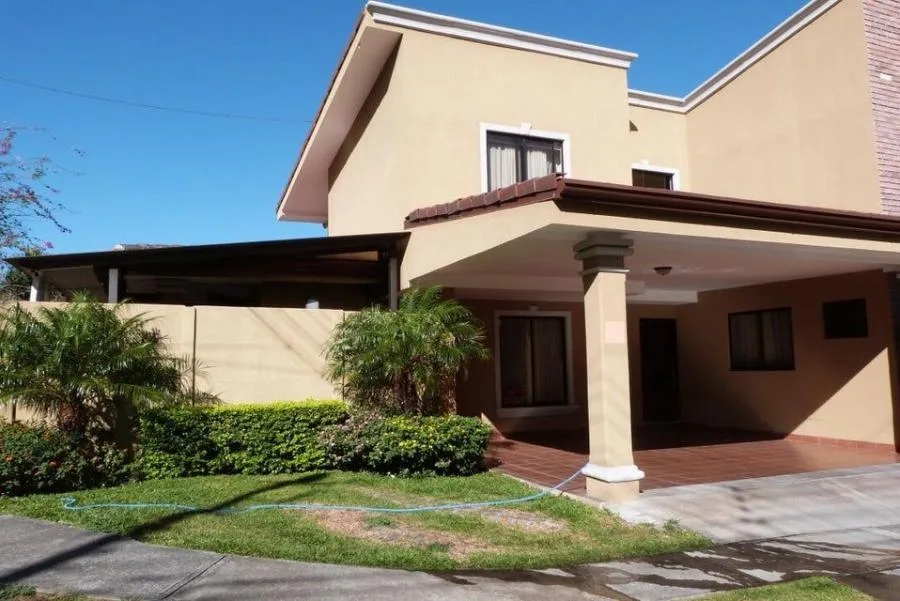 Venta de Casa en Pozos de Santa Ana. RAH 24-1683 - Venta en Santa Ana