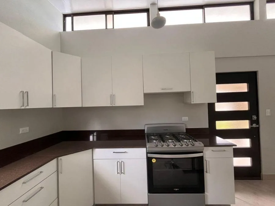 Se vende hermosa casa en Alto los Cafetales - Venta en Puriscal — photo 4