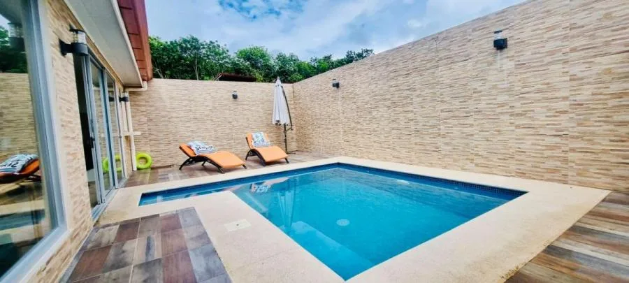 HOUSE FOR RENT  RESIDENCIAL MÁLAGA, BEJUCO - Alquiler / Renta en Parrita