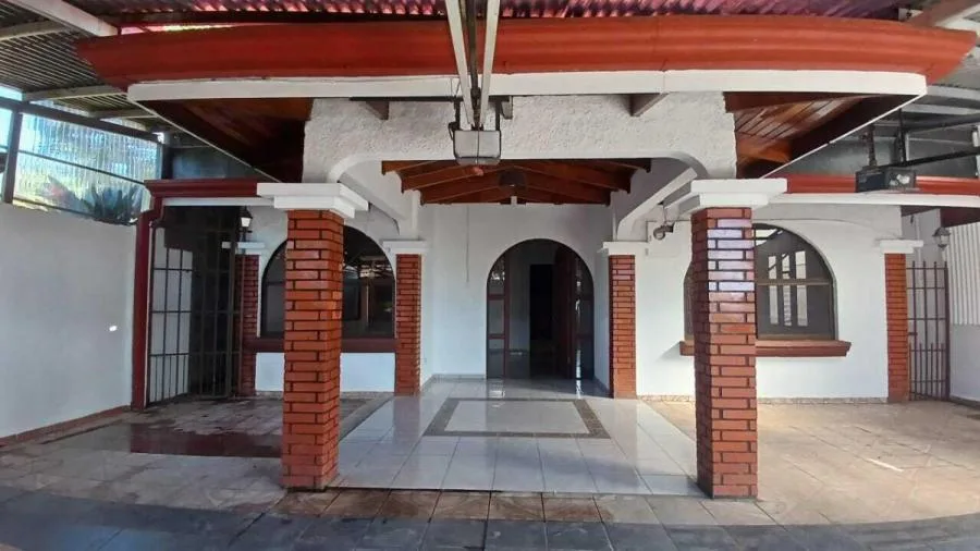 Casa en Venta en Santa Bárbara, Heredia. RAH 24-254 - Venta en Santa Bárbara
