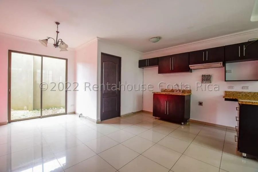 Alquiler de apartamento en Zapote, San José. RAH 22-2254 - Alquiler / Renta en San José — photo 2