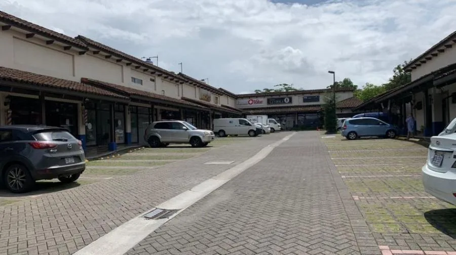Alquiler de Local Comercial en Santo Domingo, Heredia. - Alquiler / Renta en Santo Domingo