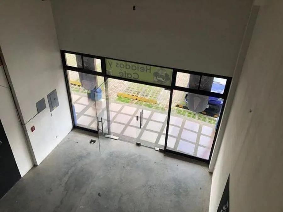 Alquiler de Local Comercial en Santo Domingo, Heredia. - Alquiler / Renta en Santo Domingo — photo 5