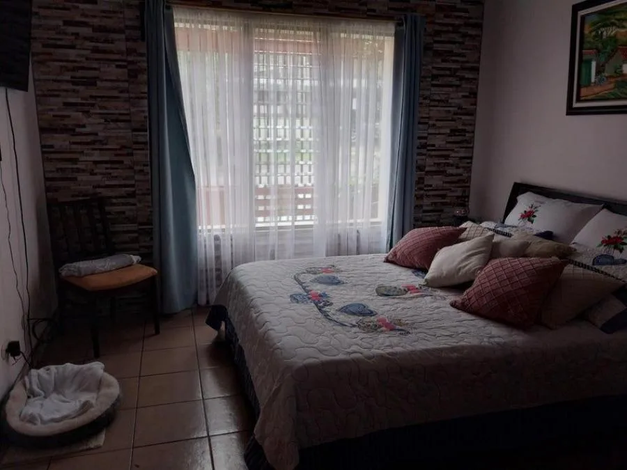 Venta de 2 apartamentos para inversion alquilados y generando en Ciudad Colon 25-1288 - Venta en Mora — photo 4