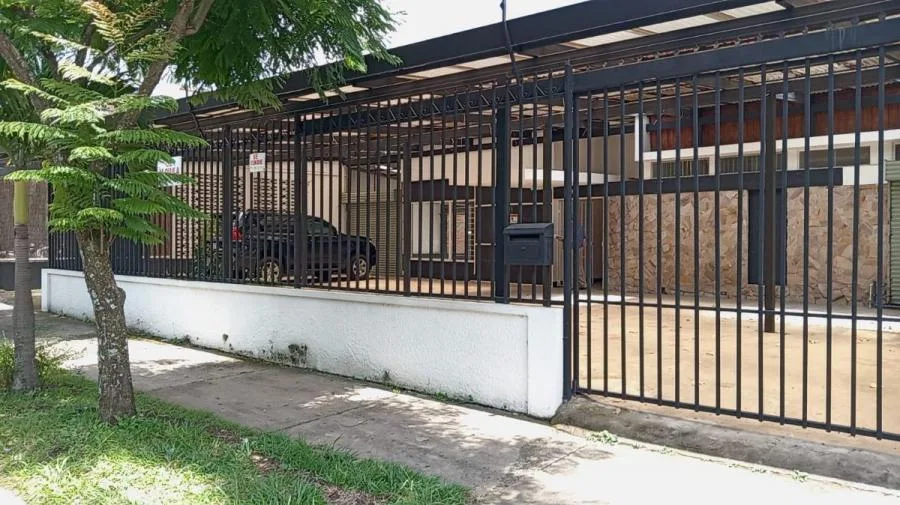 CASA EN ALQUILER EN BARRIO FRANCISCO PERALTA, SAN JOSÉ RAH 24505  - Alquiler / Renta en Catedral