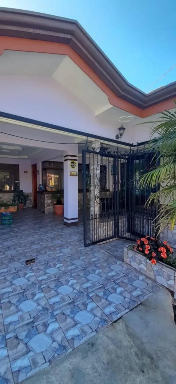 Casa en venta en Taras De Cartago. 30 millones de descuento. - Venta en San Nicolás