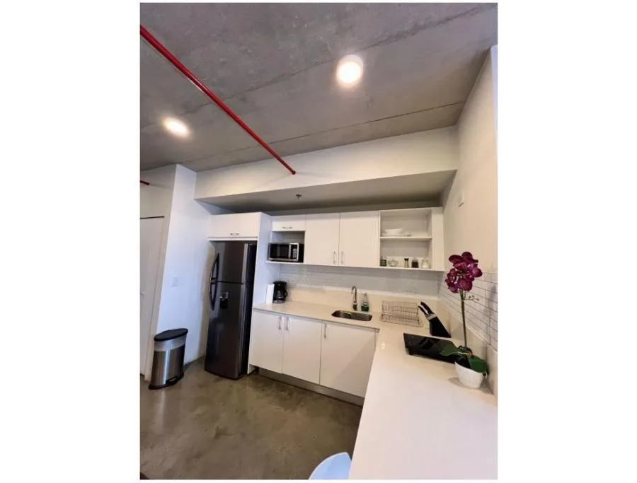 Venta de apartamento en Torre URBN Escalante, San José US$130,000 #JM78 - Venta en San Pedro — photo 2