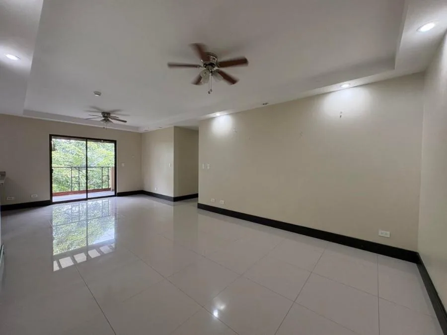 Alquiler de Apartamento en Condominio, Brasil de Santa Ana. RAH 26-411 (NR) - Alquiler / Renta en Santa Ana