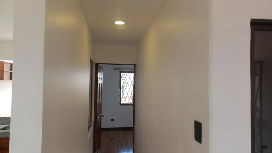 Alquiler de Apartamento en Moravia, San José. - Alquiler / Renta en Moravia — photo 3