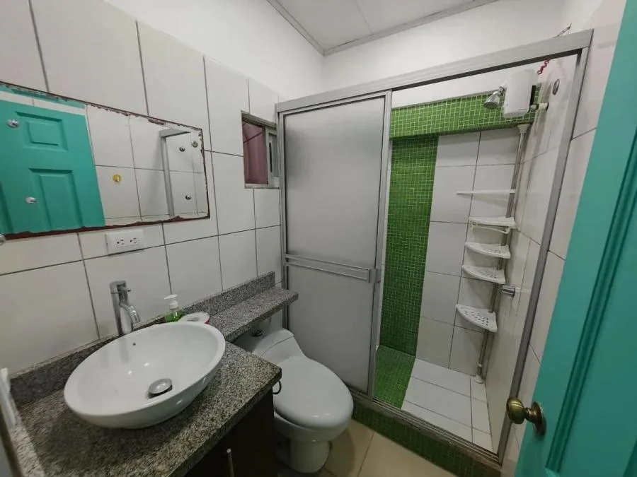 Venta de apartamento en 4to piso, Cinco Esquinas, Tibás #VO6017 - Venta en Tibás — photo 4