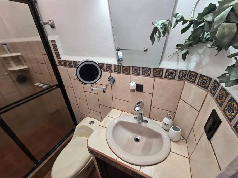VENTA DE CASA DE UNA PLANTA EN RESIDENCIAL, SANTO DOMINGO, HDIA - Venta en Santo Domingo — photo 2