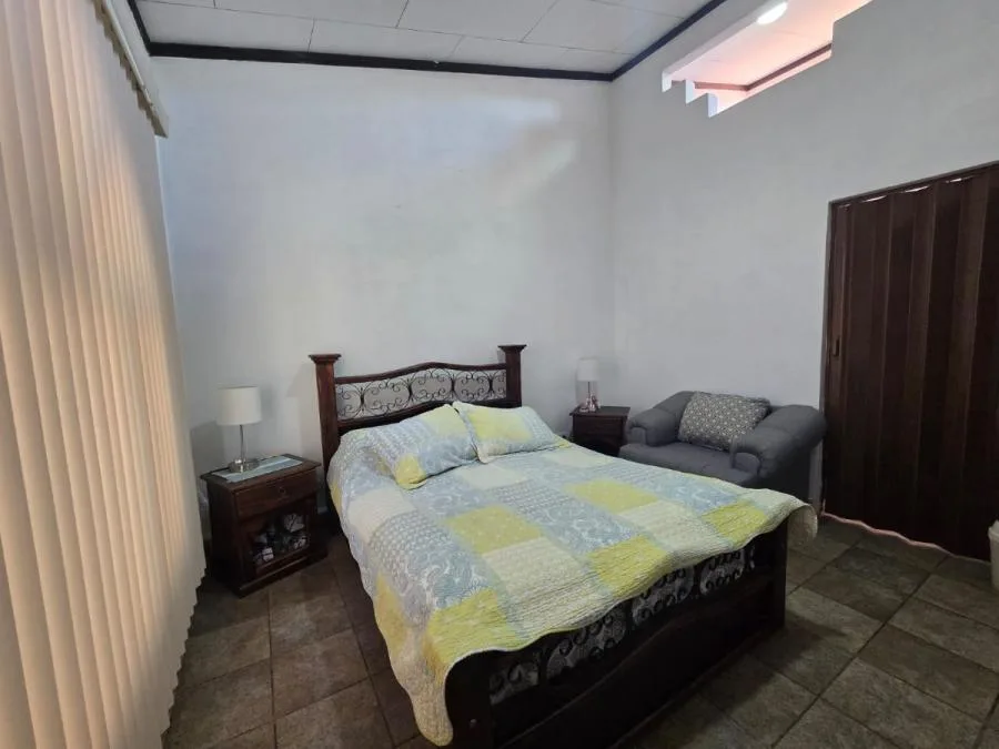 VENTA DE CASA DE UNA PLANTA EN RESIDENCIAL, SANTO DOMINGO, HDIA - Venta en Santo Domingo — photo 3