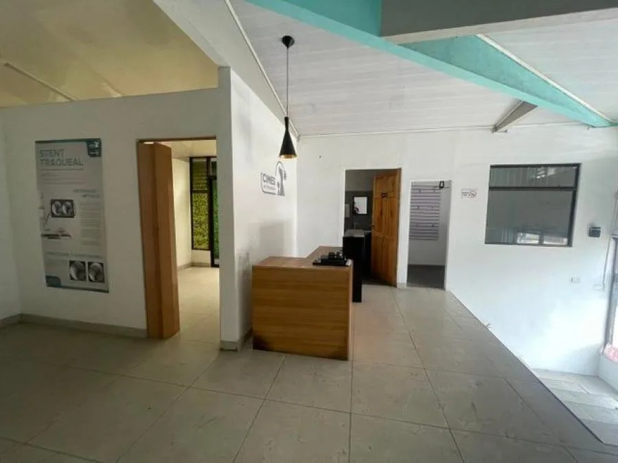 Venta de Local Comercial en Santo Domingo de Heredia. RAH 26-161 - Venta en Santo Domingo